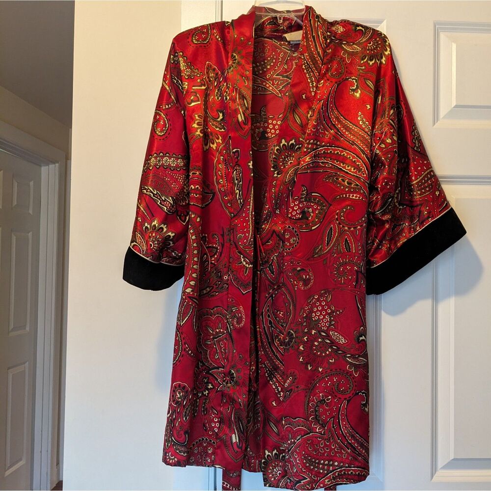 Vintage Red Paisley Short Robe Velvet Sleeve Detail Boudoir Glam Kimono M